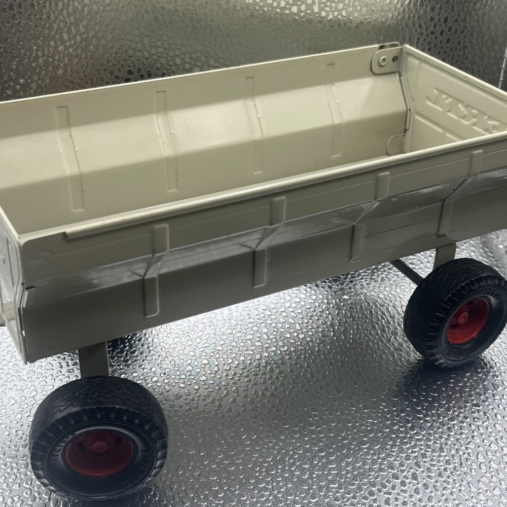 Vintage Ertl Grain Feed Wagon Trailer Farming Toy's  Pressed Steel (1054) - Picture 9 of 16